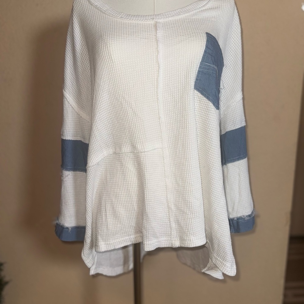Pol Women's White and Blue Top